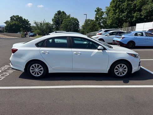 Used 2020 Kia Forte Sedan FWD image 11