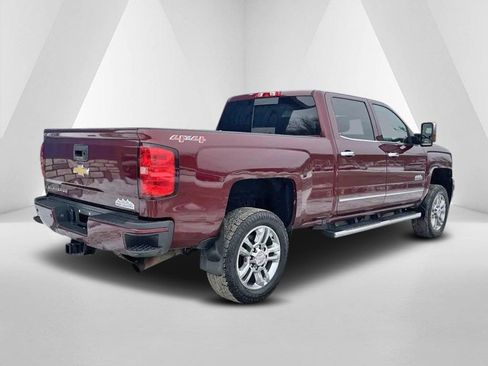 Used 2017 Chevrolet Silverado 2500 High Country image 8