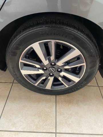 Used 2024 Nissan Versa SV w/ Trunk Package FWD image 21