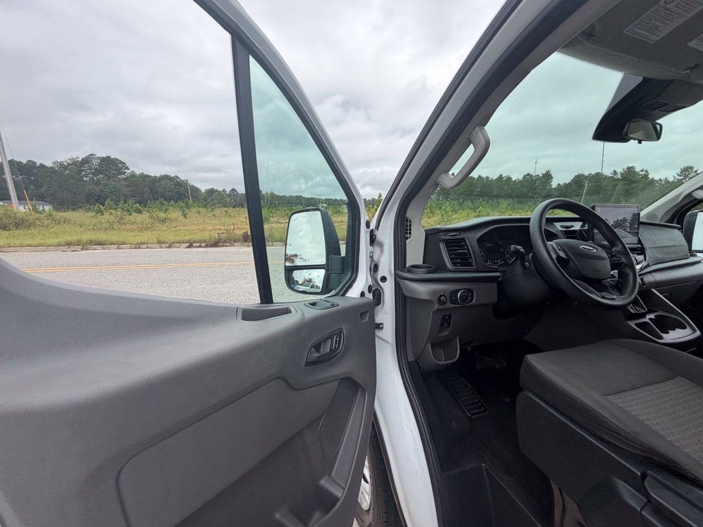 Used 2023 Ford Transit 350 XLT RWD image 32