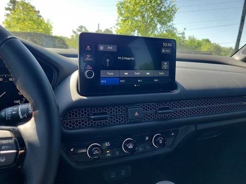 Certified 2026 Honda HR-V Sport image 18