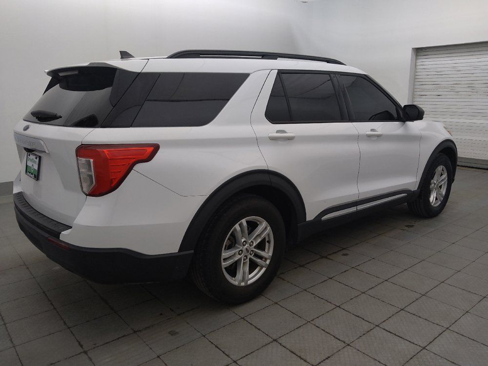 Used 2021 Ford Explorer XLT RWD image 10