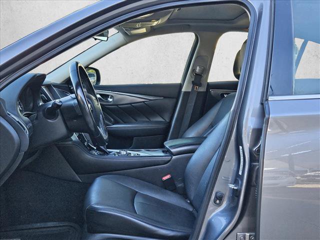 Used 2015 INFINITI Q50 w/ Moonroof Package RWD image 12