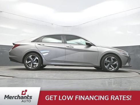 Used 2023 Hyundai Elantra SEL w/ Convenience Package FWD image 36
