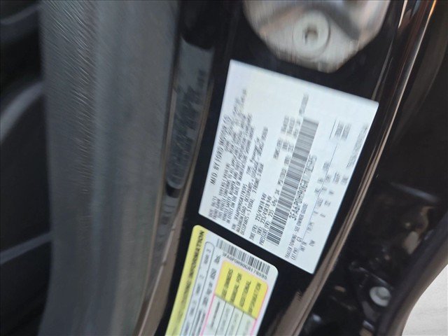 Used 2016 Ford Fusion SE w/ Equipment Group 201A FWD image 24