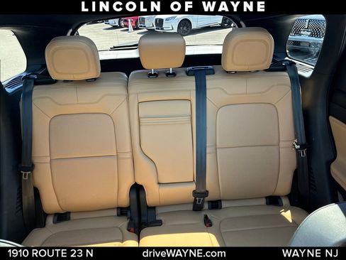 Certified 2021 Lincoln Corsair Reserve w/ Equipment Group 201A AWD/4WD image 16