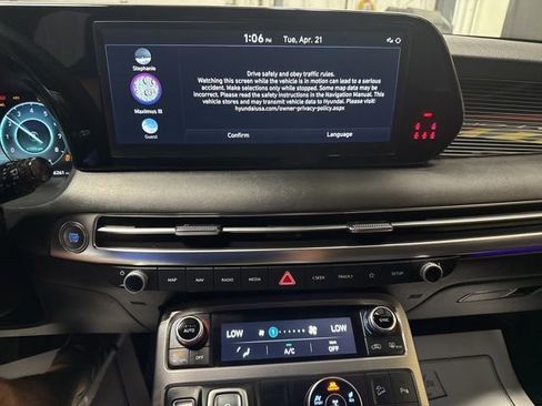 Used 2023 Hyundai Palisade Calligraphy AWD/4WD image 9