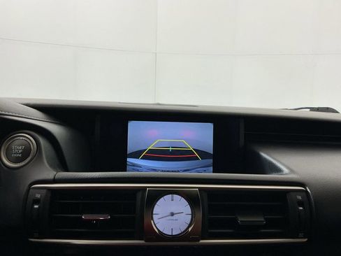 Used 2018 Lexus IS 300 F Sport w/ F Sport Package image 12