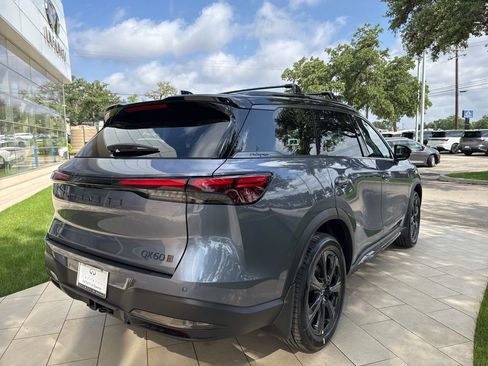 Used 2026 INFINITI QX60 Autograph w/ Dark Cargo Package AWD/4WD image 5