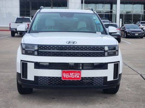 Used 2024 Hyundai Santa Fe Calligraphy FWD image 2