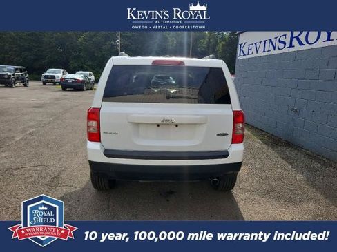 Used 2017 Jeep Patriot High Altitude AWD/4WD image 7