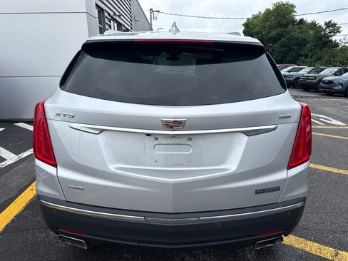 Used 2017 Cadillac XT5 Premium Luxury w/ Advanced Security Package AWD/4WD image 5