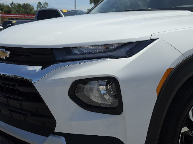 Used 2023 Chevrolet TrailBlazer LT w/ Convenience Package FWD image 10