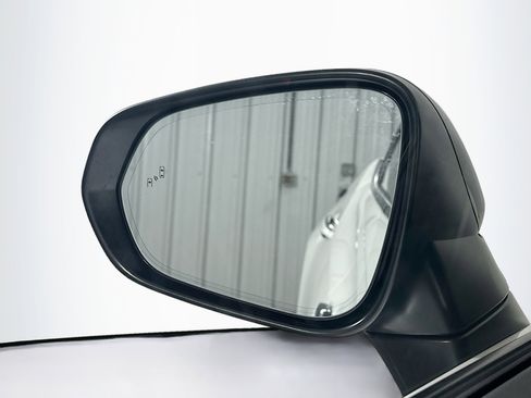 Used 2023 Lexus RZ 450e Premium w/ Technology Package image 16