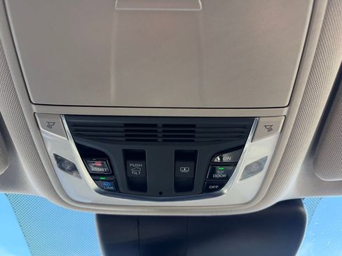 Used 2021 Acura RDX AWD image 20