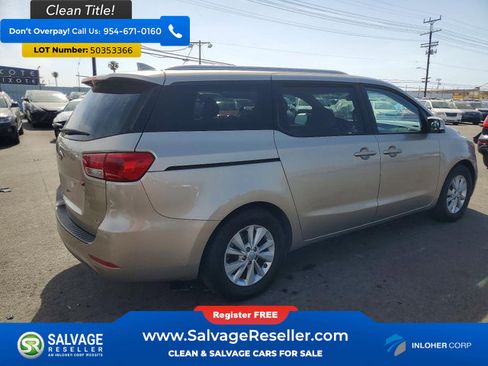 Used 2016 Kia Sedona LX FWD image 4