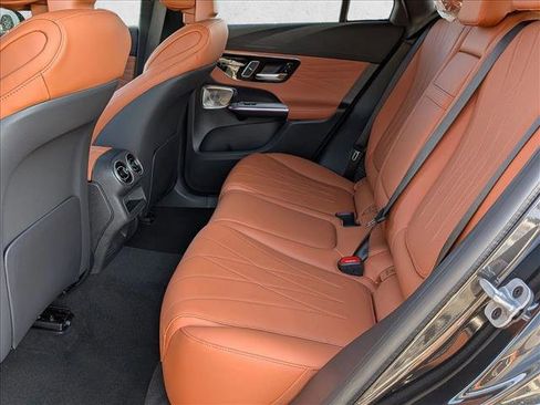 New 2026 Mercedes-Benz GLC 300 4MATIC image 17