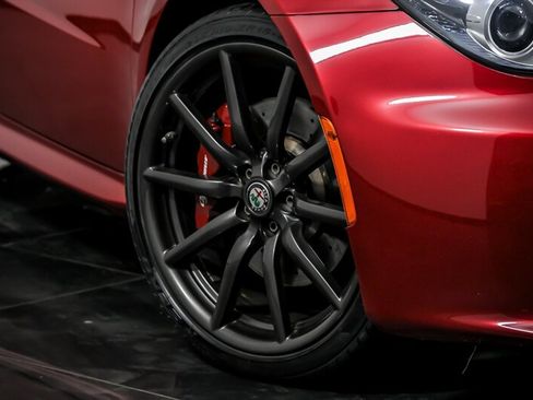 Used 2017 Alfa Romeo 4C Coupe w/ Coupe Convenience Group RWD image 3