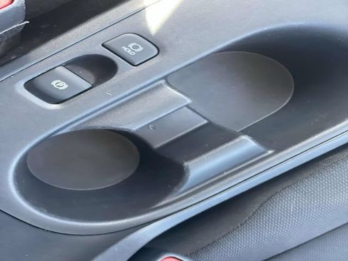 Used 2024 Toyota Corolla LE FWD image 29
