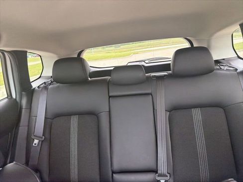 Used 2024 MAZDA CX-50 AWD 2.5 S w/ Preferred Package image 17