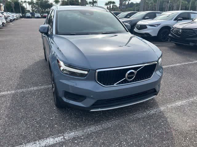 Used 2020 Volvo XC40 T5 Momentum w/ Protection Package Premier AWD/4WD image 7