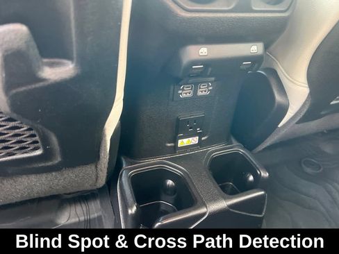 Used 2021 Jeep Gladiator Mojave w/ Dual Top Group AWD/4WD image 18