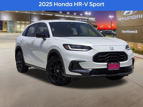 Used 2025 Honda HR-V Sport image 1
