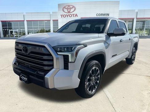 Used 2024 Toyota Tundra Limited AWD/4WD image 7