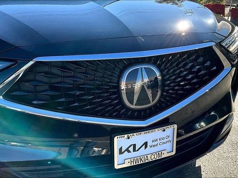 Used 2024 Acura MDX SH-AWD w/ Technology Package image 28