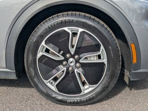 Used 2021 Ford Mustang Mach-E Select w/ Comfort/Appearance Package image 11