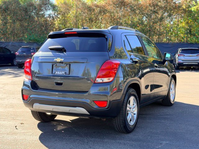Used 2018 Chevrolet Trax LT w/ LT Convenience Package FWD image 5