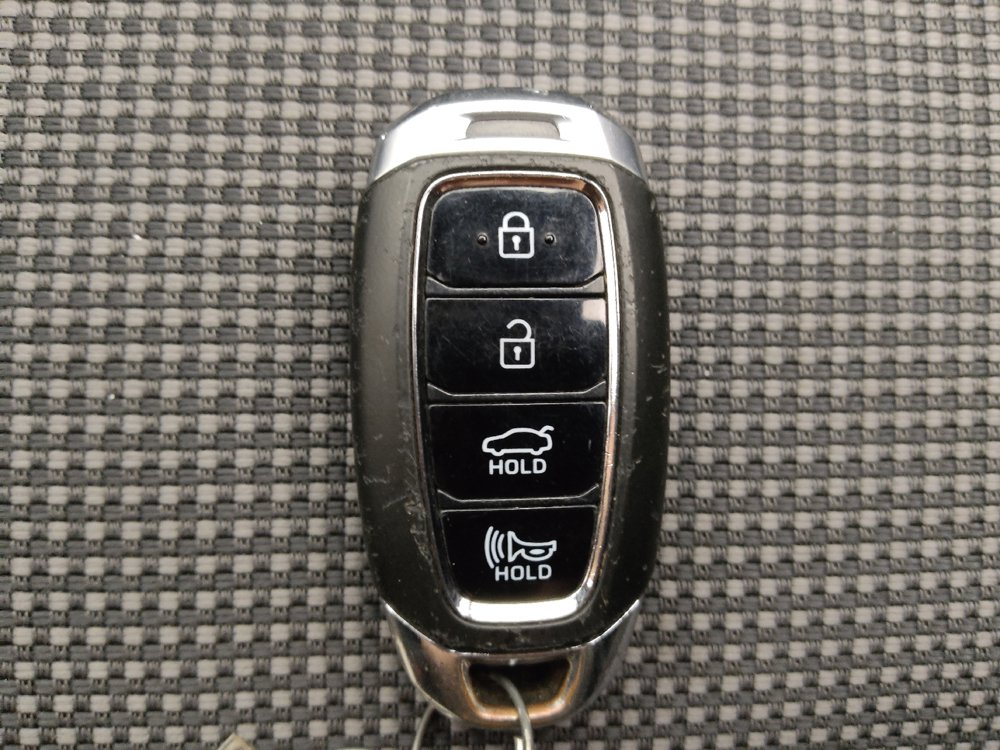 Used 2019 Hyundai Accent Limited FWD image 32