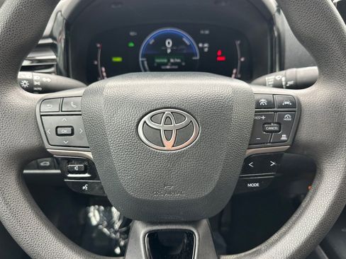 Certified 2025 Toyota Camry LE FWD image 23