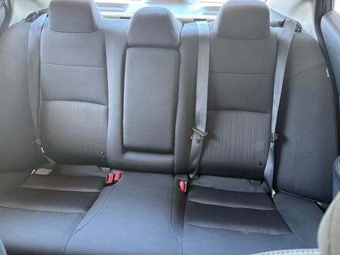 Used 2025 Nissan Altima 2.5 SV FWD image 39