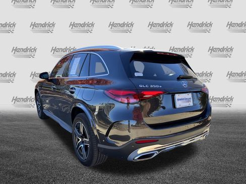 Used 2025 Mercedes-Benz GLC 350e 4MATIC image 7