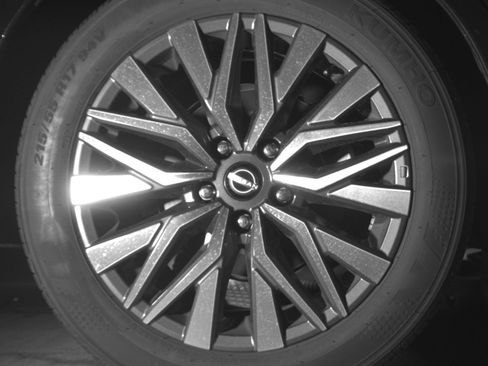 Used 2025 Nissan Altima 2.5 SV FWD image 18