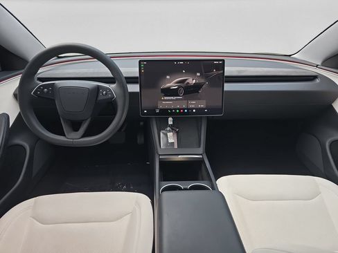 Used 2025 Tesla Model 3 Long Range RWD image 16