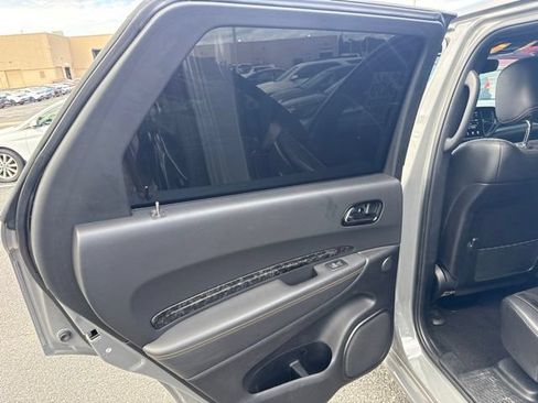 Used 2023 Dodge Durango R/T w/ Hemi Orange Plus Package AWD/4WD image 19