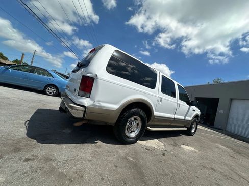 Used 2002 Ford Excursion Limited image 4