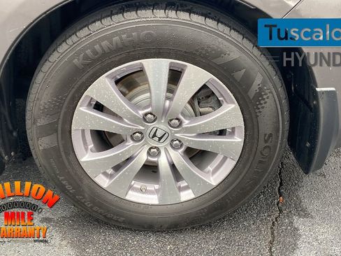 Used 2016 Honda Odyssey EX-L image 12