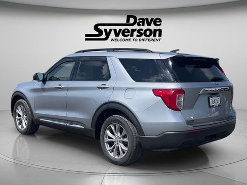 Certified 2023 Ford Explorer XLT w/ Equipment Group 202A AWD/4WD image 7