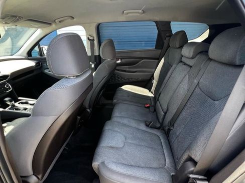 Used 2019 Hyundai Santa Fe SE FWD image 13