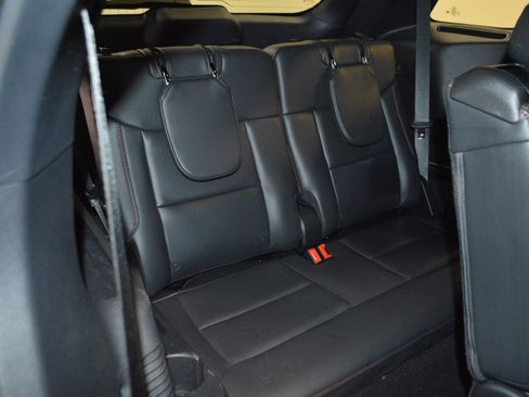 Used 2025 Ford Explorer ST-Line w/ Premium Package AWD/4WD image 13