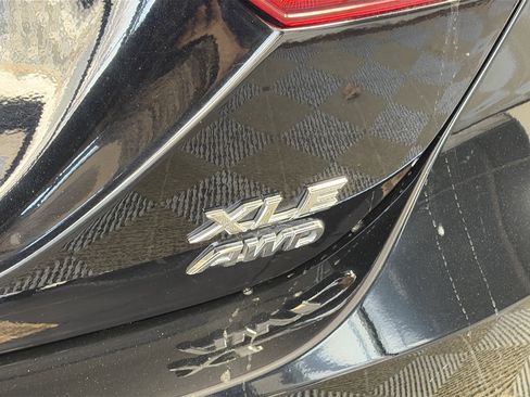 Used 2024 Toyota Camry XLE image 16