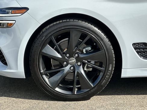 Used 2023 Genesis G70 2.0T w/ Sport Prestige Package image 32