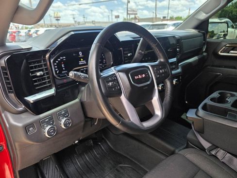 Used 2024 GMC Sierra 1500 Elevation w/ LPO, Elevation Black Package AWD/4WD image 12