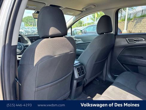 Used 2024 Kia Sportage LX image 13