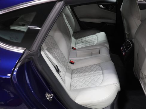 Used 2013 Audi S7 Prestige image 49
