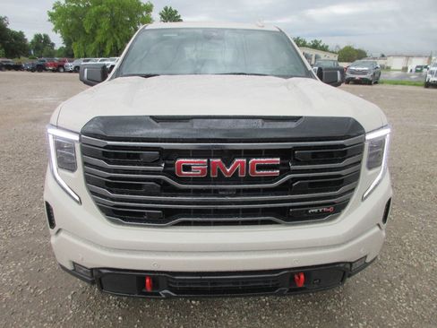 New 2026 GMC Sierra 1500 AT4 w/ AT4 Premium Package AWD/4WD image 11