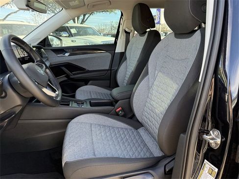 Used 2025 Volkswagen Tiguan S image 21